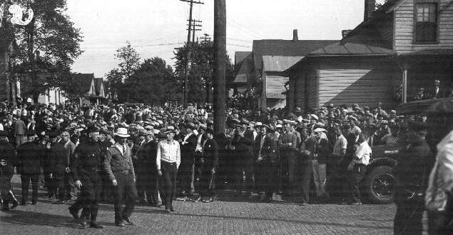 Striking workers during the 1934 Auto-Lite strike